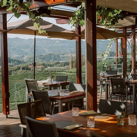 Mahorko Wein Wellness Wasserbueffel Hotel *