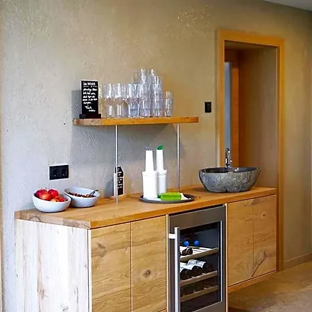 Hotel Mahorko Wein Wellness Wasserbueffel Glanz an der Weinstrasse