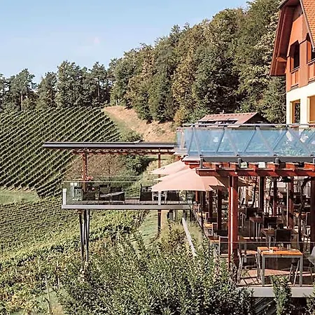 Hotel Mahorko Wein Wellness Wasserbueffel *
