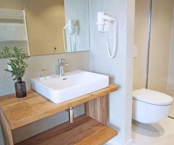 Weingut Restaurant Mahorko Hotel Glanz an der Weinstraße